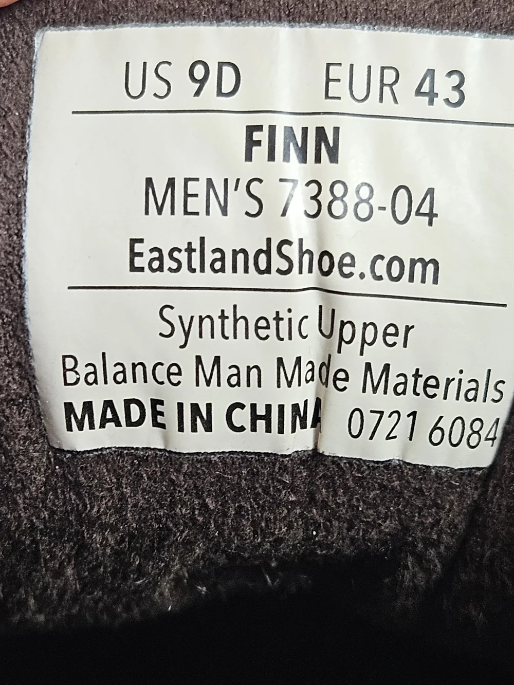 NIB Men's Eastland Finn Chukka Boots in Tan Synthetic Upper Size 9D
